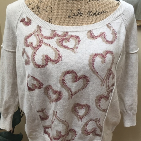 American Rag Tops - ❤️American Rag Top Stunning Soft Heart Print EUC